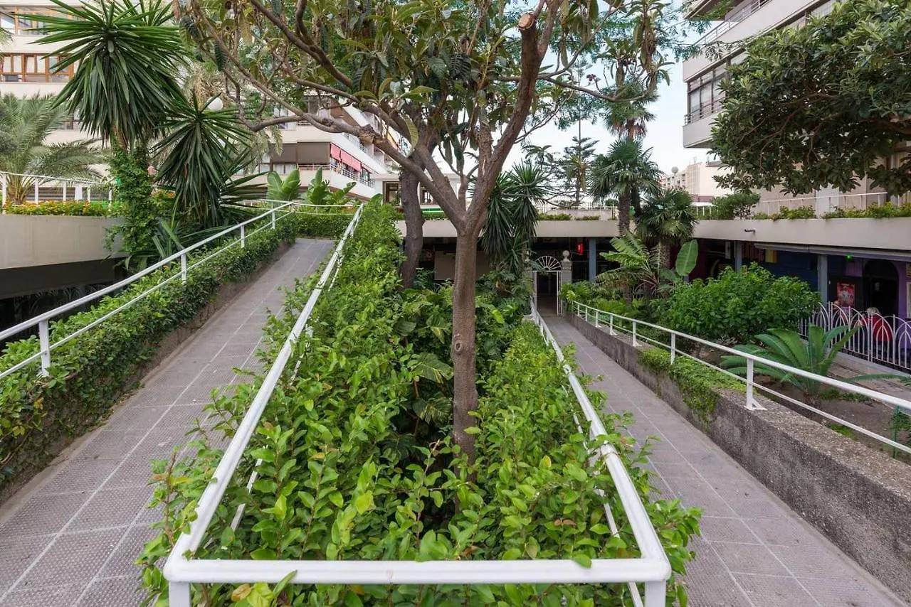 Apartamento LA NOGALERA 2 Dormitorios - Wifi - Piscinas - Terraza con vistas al Mar Torremolinos