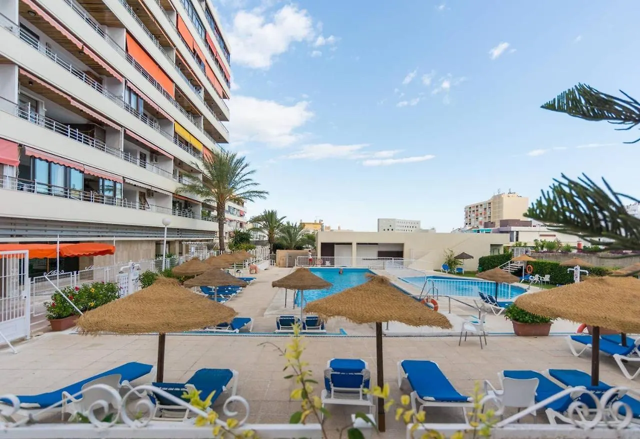 Apartamento LA NOGALERA 2 Dormitorios - Wifi - Piscinas - Terraza con vistas al Mar Torremolinos